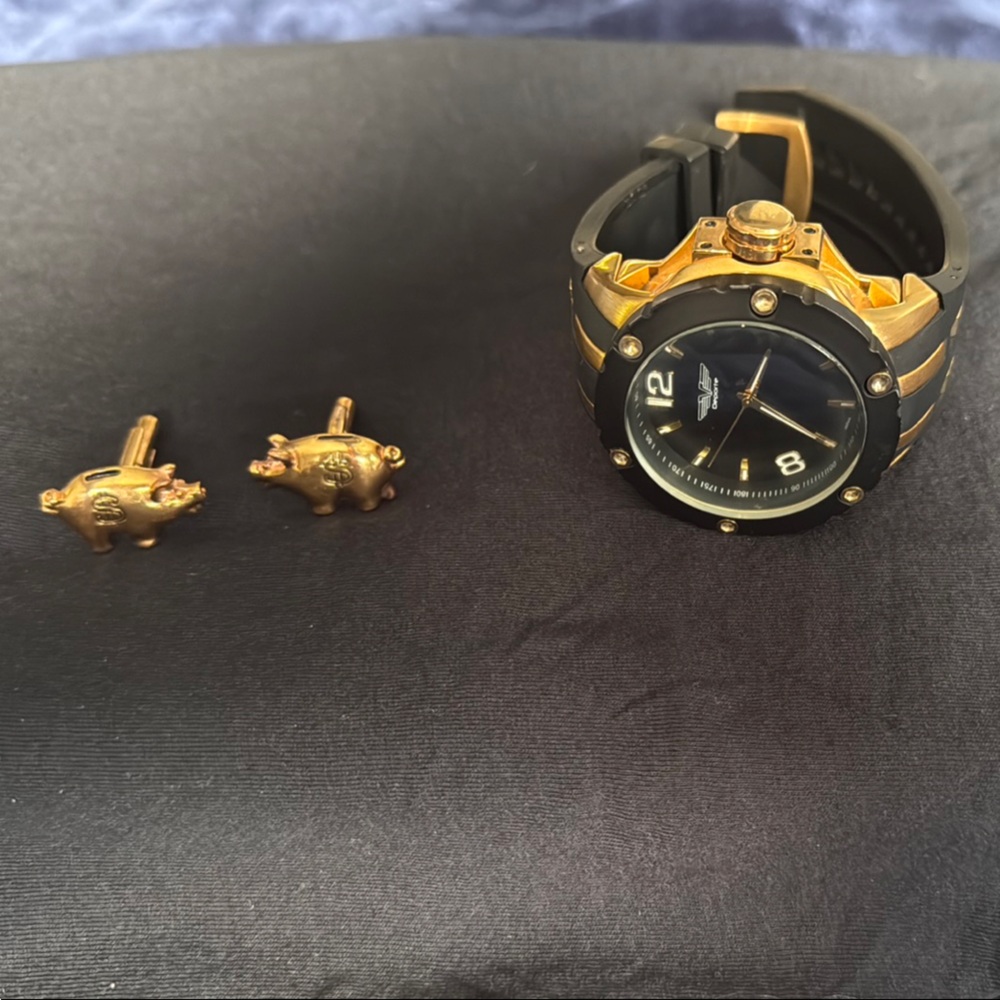 Men's Black and Gold Watch with Donald Trump Piggy Bank Cufflinks